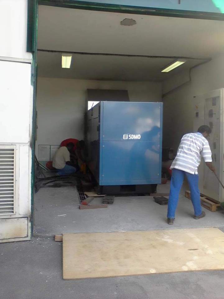 Installation des groupes électrogènes Saint-Denis