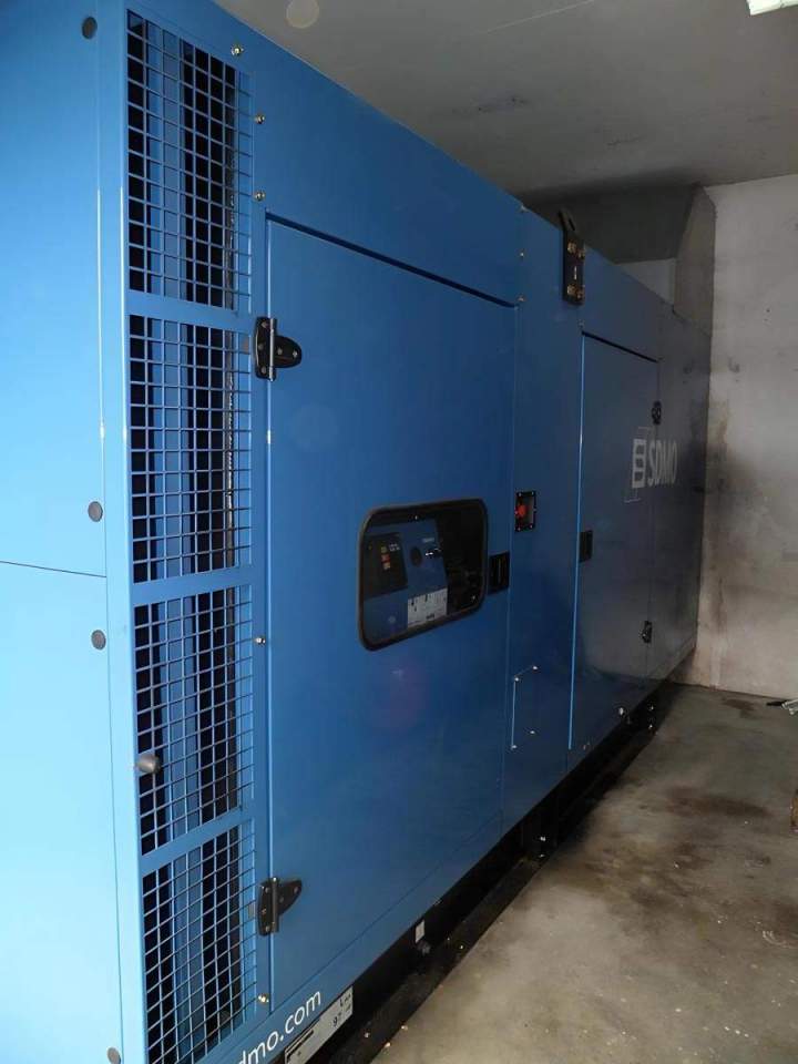 Installation des groupes électrogènes Saint-Denis